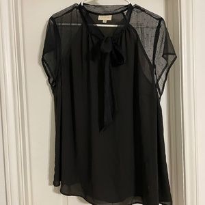 ModCloth  Sheer sleeve tie neck top 2X